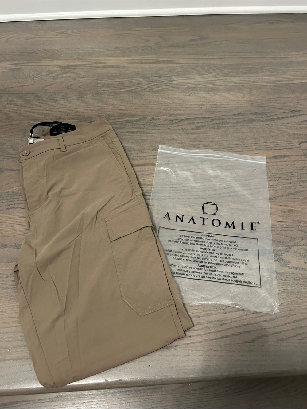 Anatomie Men’s Tan Cargo Travel Pants